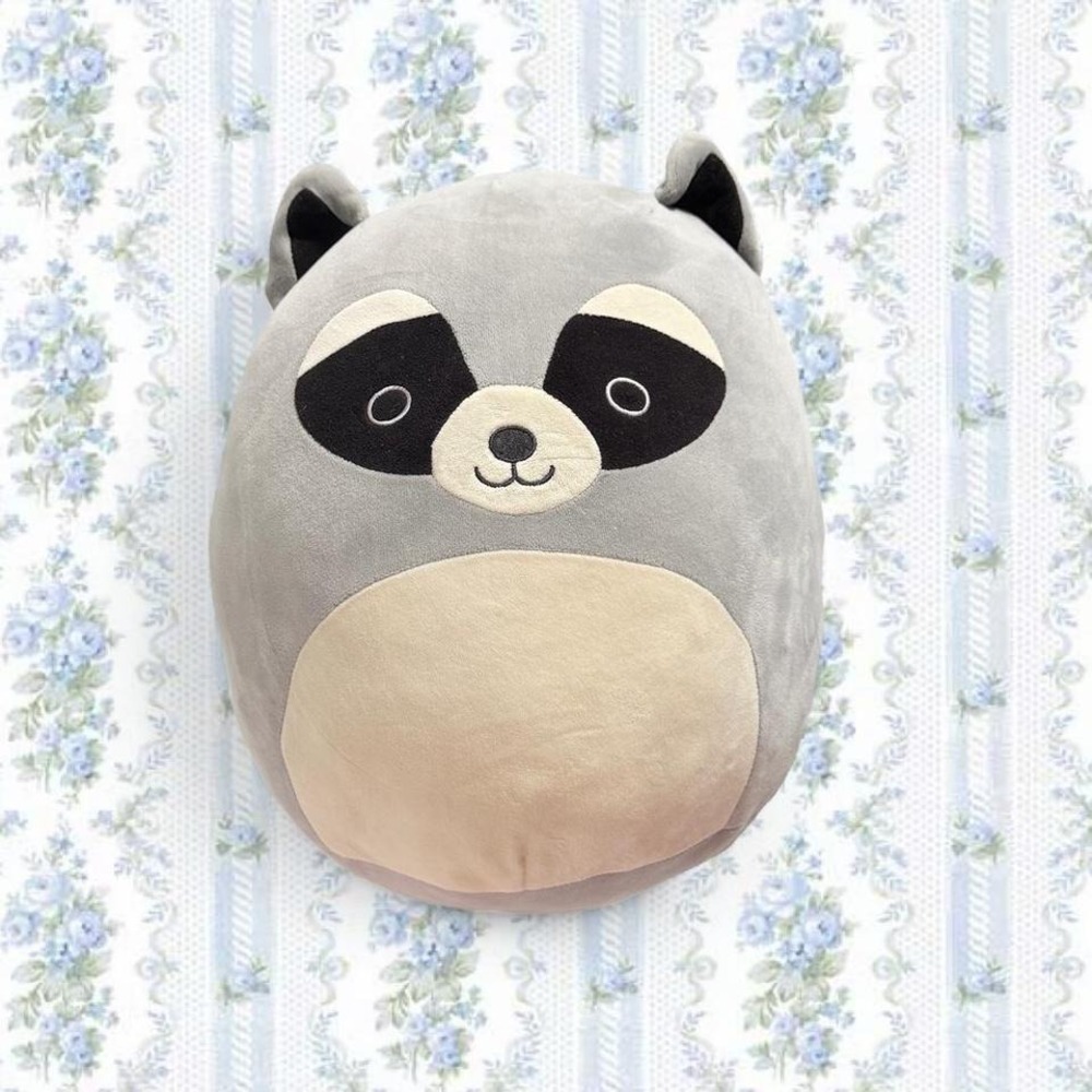 Adorable 16" grey and tan Riley the Raccoon Squishmallow plush